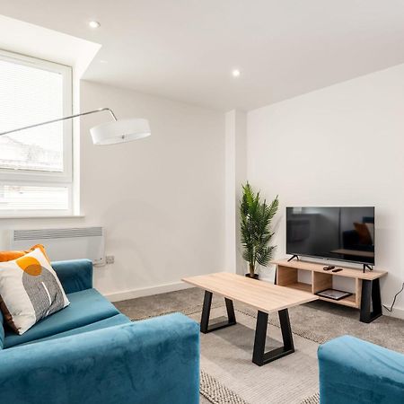 Lovely 1 Bedroom Apartment In Central Rotherham Exteriör bild